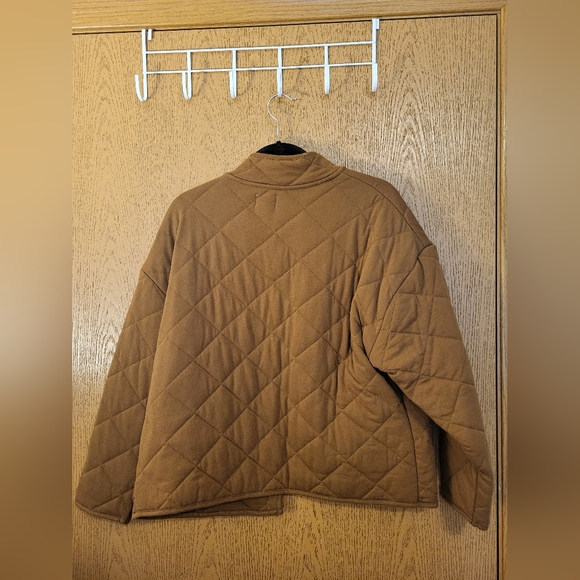 Time and Tru Quilted Jacket - Picture 3 of 3